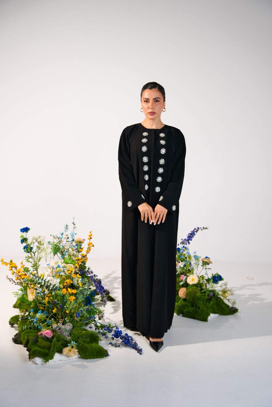 Black abaya